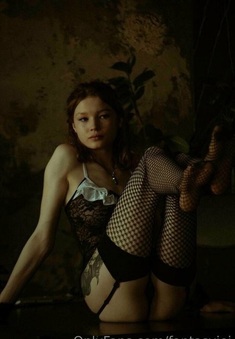 fantasyjei sexy actress pictures