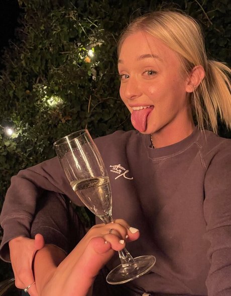 XoMaddykXo étoile sympa des photos