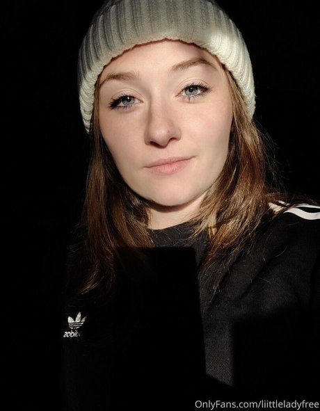 liittleladyfree estrella porno bonita galerías