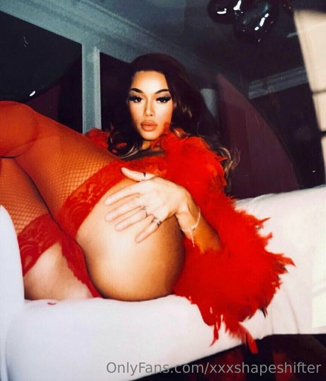 xxxshapeshifter modèle gratuit photos