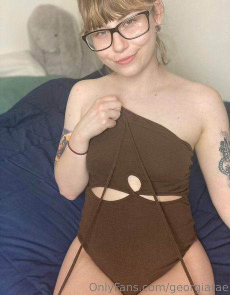 georgiarae mannequin img