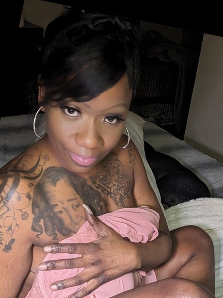 Black and aged to perfection Ms Sasha_ art pornstar image