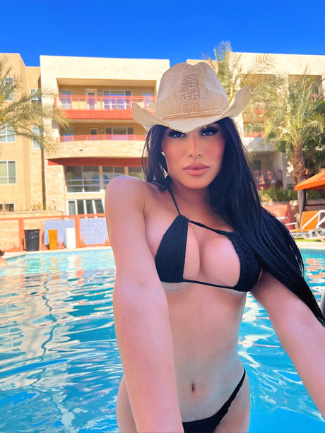 _LUCCI pornstar hd gallery
