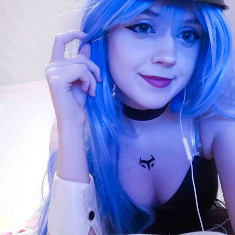 Savacats nude pornstar img