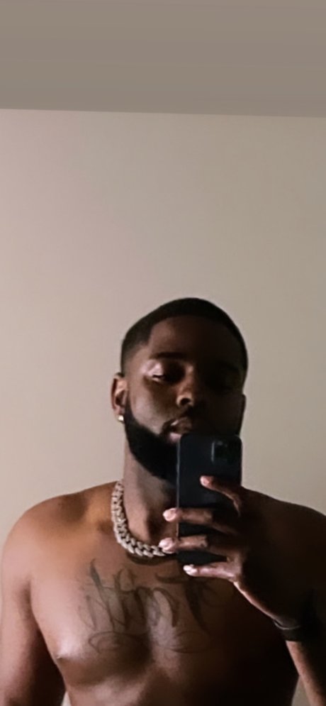 Shyheem adult model archive