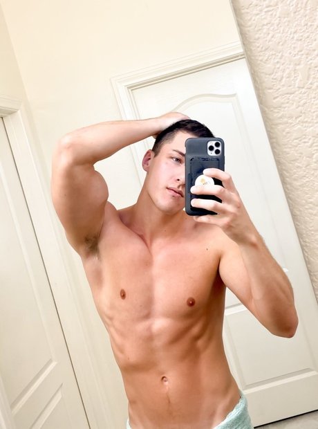 Tristan Hunter pornstar nice archive