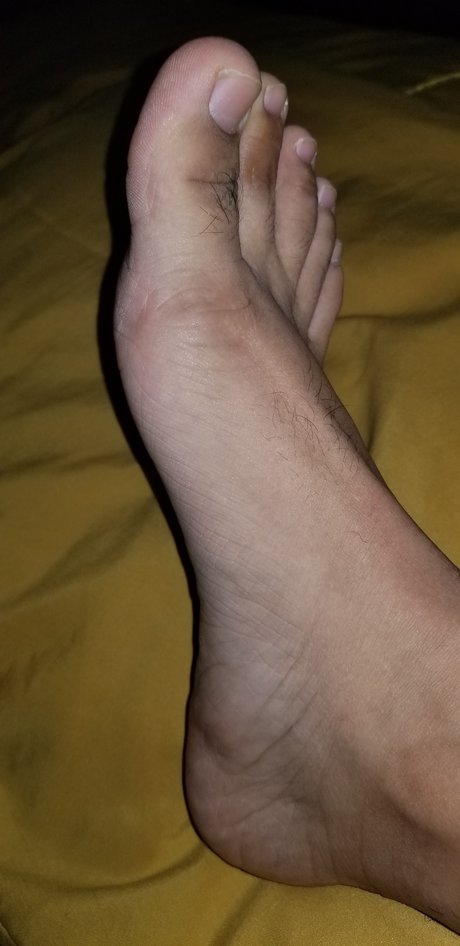 Feet together nude star photo