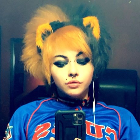 Meowlex hot actress photos