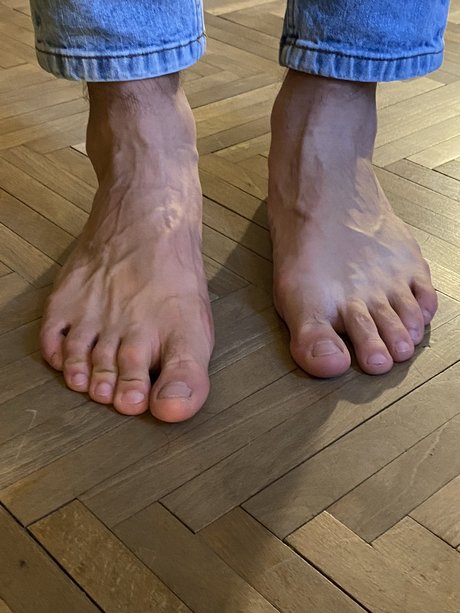 the Italian feet master erotic pornstar photos