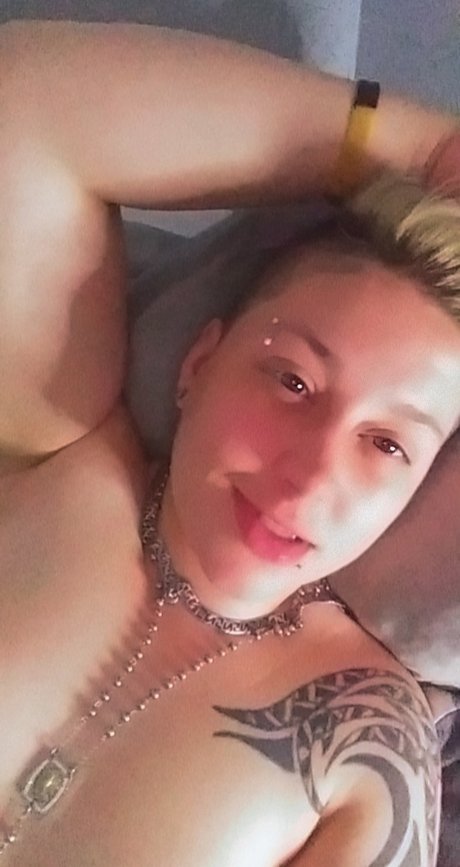 _TheBr kenStud_ adult star pics