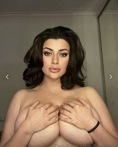 Becdann actrice érotique galerie