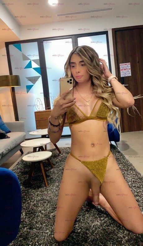 Isabela Duran pretty pornstar image
