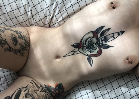 KrispyKremeRose adult model archive