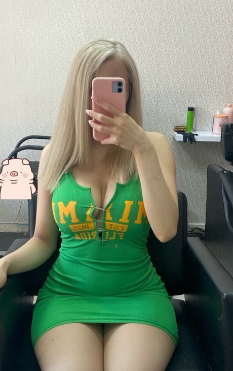 Athena Cosplay modelo adulto archivo