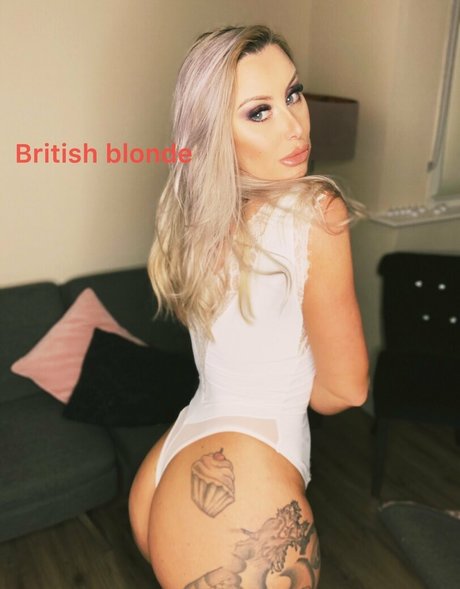 naughtymother bonita estrella galerías