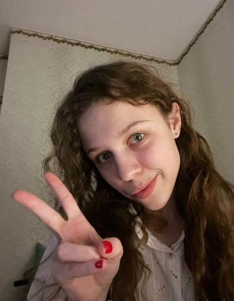 maycurlyvip star du porno belle photos