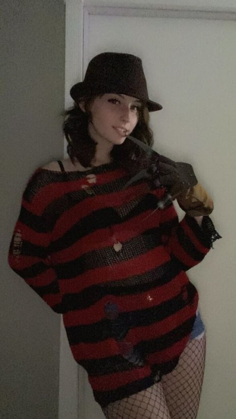 Soggyalien22 Miniatura