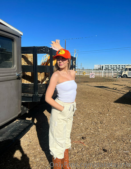 DakotaJane estrella porno exclusiva recopilación