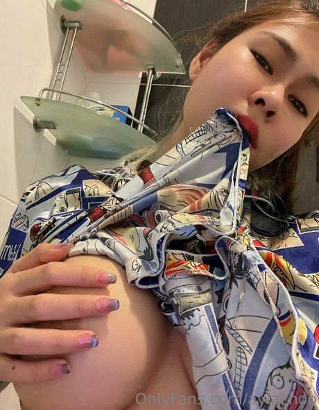 aylachoo model nudes img
