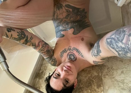 nikkihearts sexe star du porno image