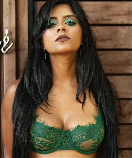 Vanita95 estrella adulta galería