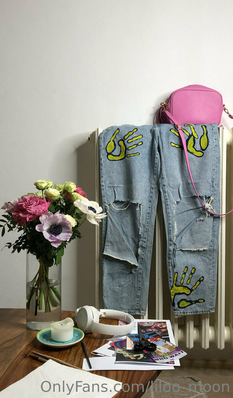 liloo moon modelo hd galería