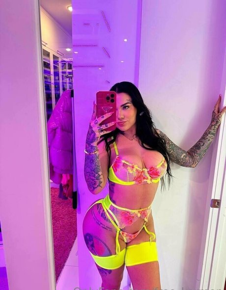 free karmen estrella porno exclusiva foto