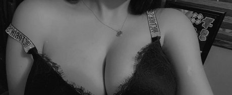 emswrldxo estrella xxx imagen