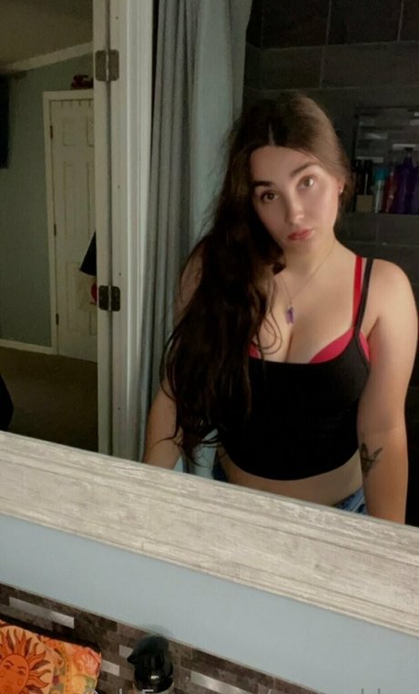 emswrldxo actrice parfaite archive