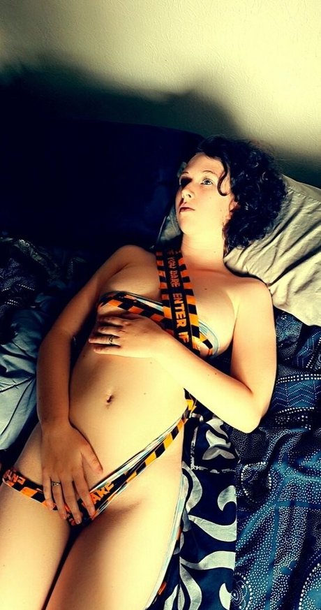 maxxyshy estrella atractiva galería