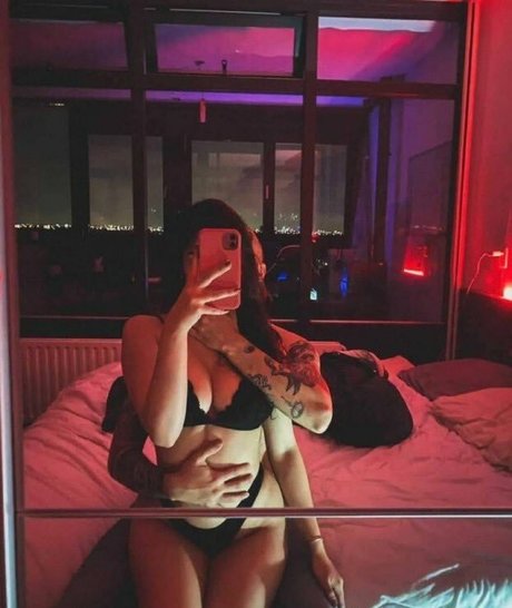 Gamming Bunny star du porno sympa images