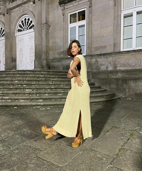 Erika Sanz estrella desnuda archivo