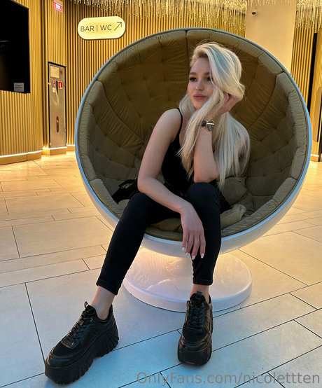 ébano tetona onlyfans arte agradable archivo