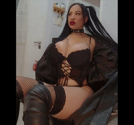 luly 000 hermosa modelo foto