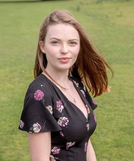 Ellie Littlechild estrella agradable imágenes