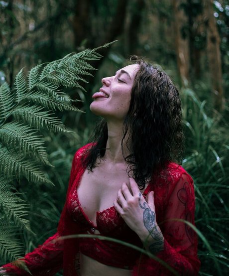 Skye Sharp estrella superior imágenes