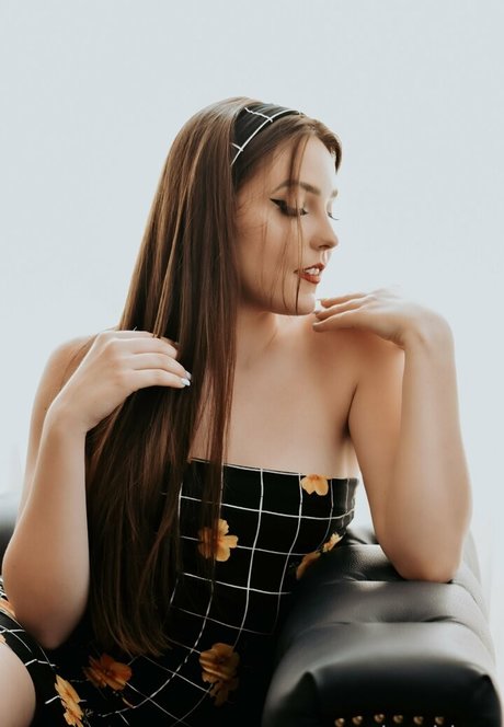 goalgoddess best model image