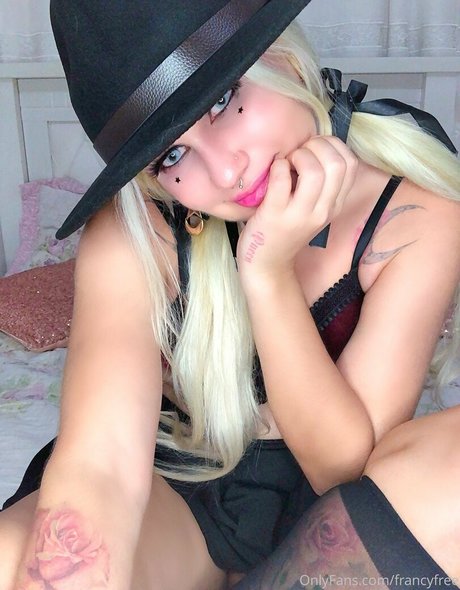 francyfree desnudos de estrellas fotos