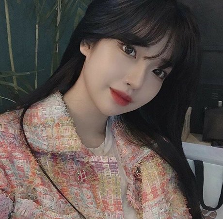 Se Yeon modelo porno imágenes