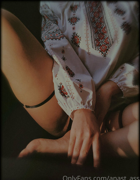 anast ass11 modelo libre imagen