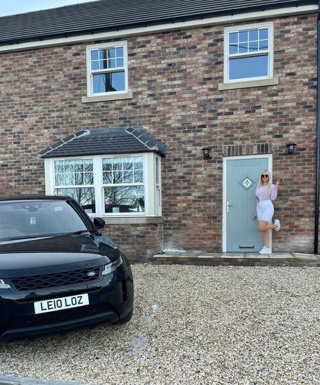 Tatuajes asiáticos onlyfans arriba por imágenes