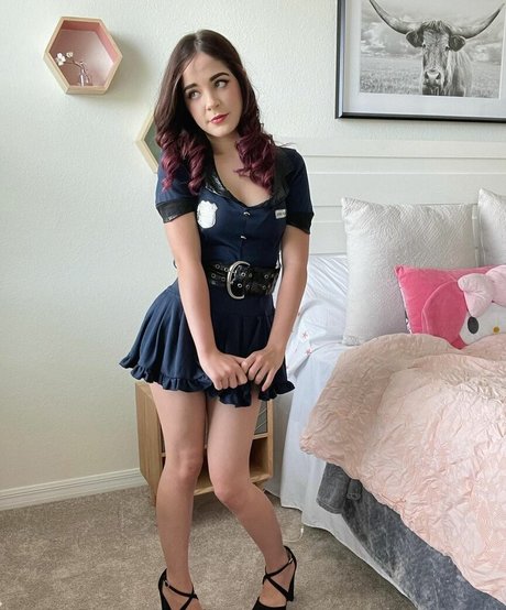 Staryuuki modèle érotique image