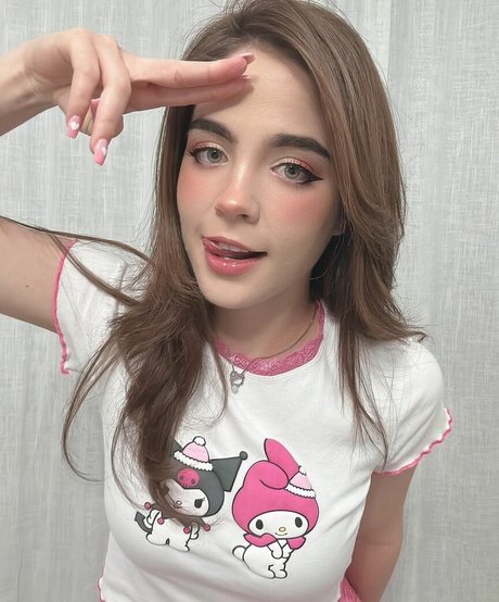 Staryuuki hermosa modelo imágenes