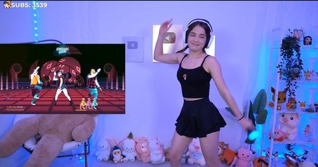 Staryuuki jolie star du porno image