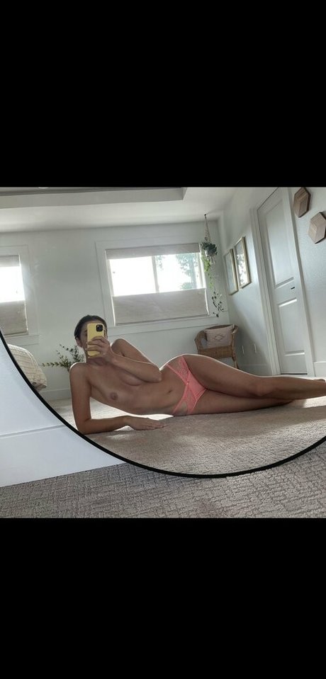 harpers handy modelo sexy fotos