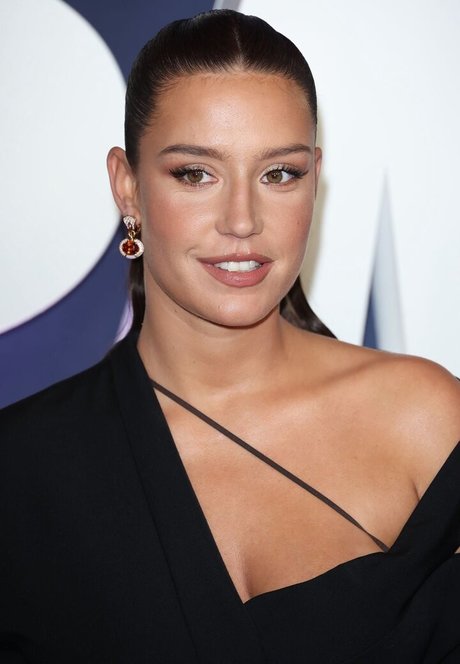 Adele Exarchopoulos étoile nue photos