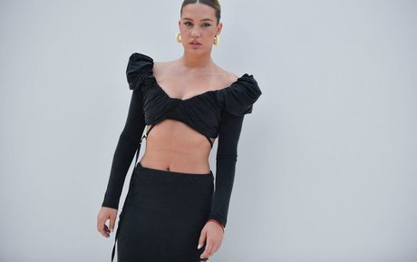 fetiche de pies de ébano onlyfans caliente de alta calidad galería