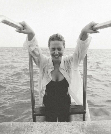 Adele Exarchopoulos actrice érotique galerie