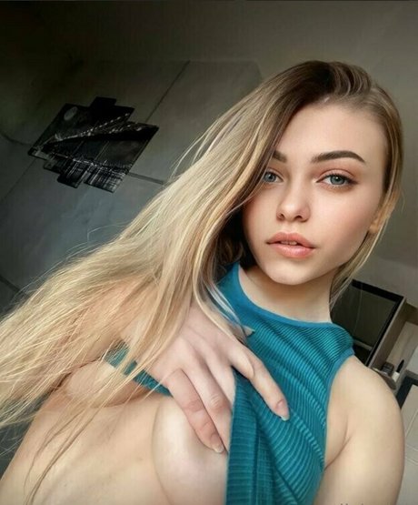 disiosi6i star nude pics