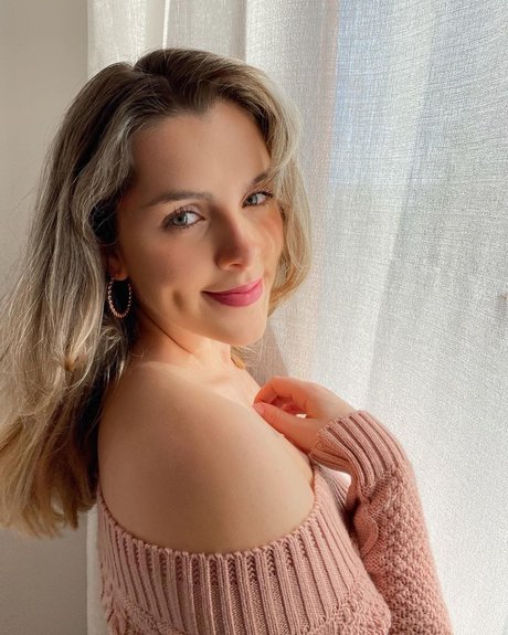 Olivia Herdt star pornographique images